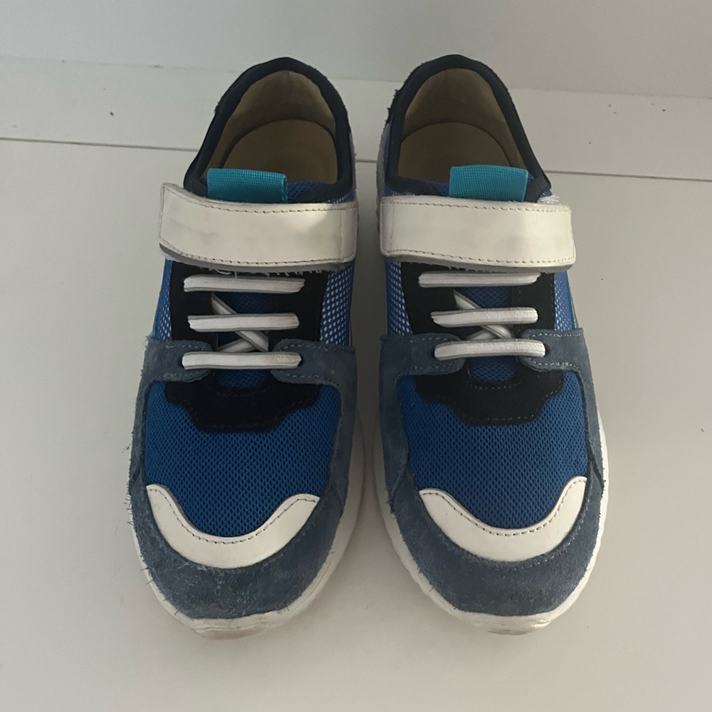 Jacadi Paris Blue and White Sneakers size 33